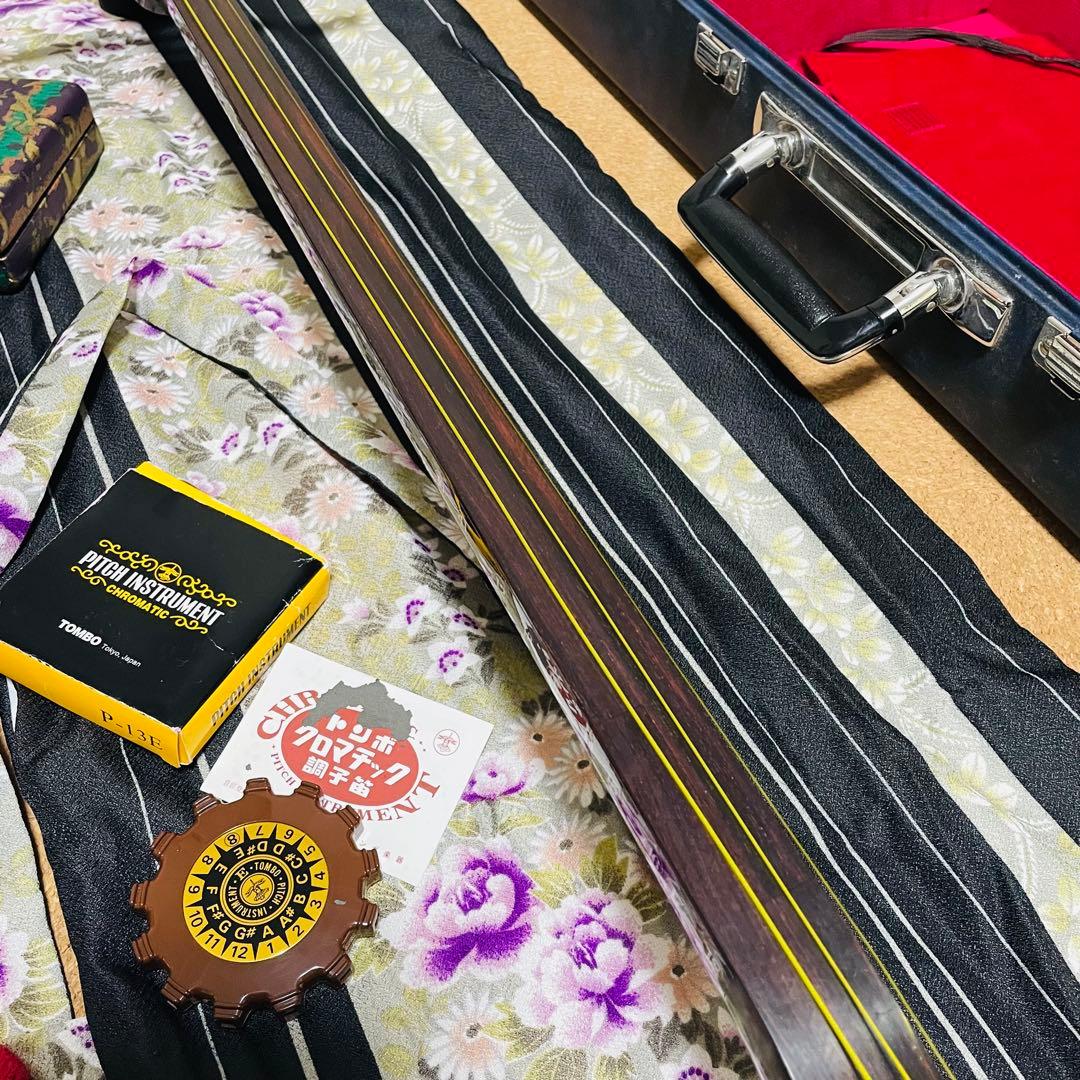 地唄 民謡 三味線 中棹 東さわり 紅木? 紫檀? ハードケース鍵付　付属品色々