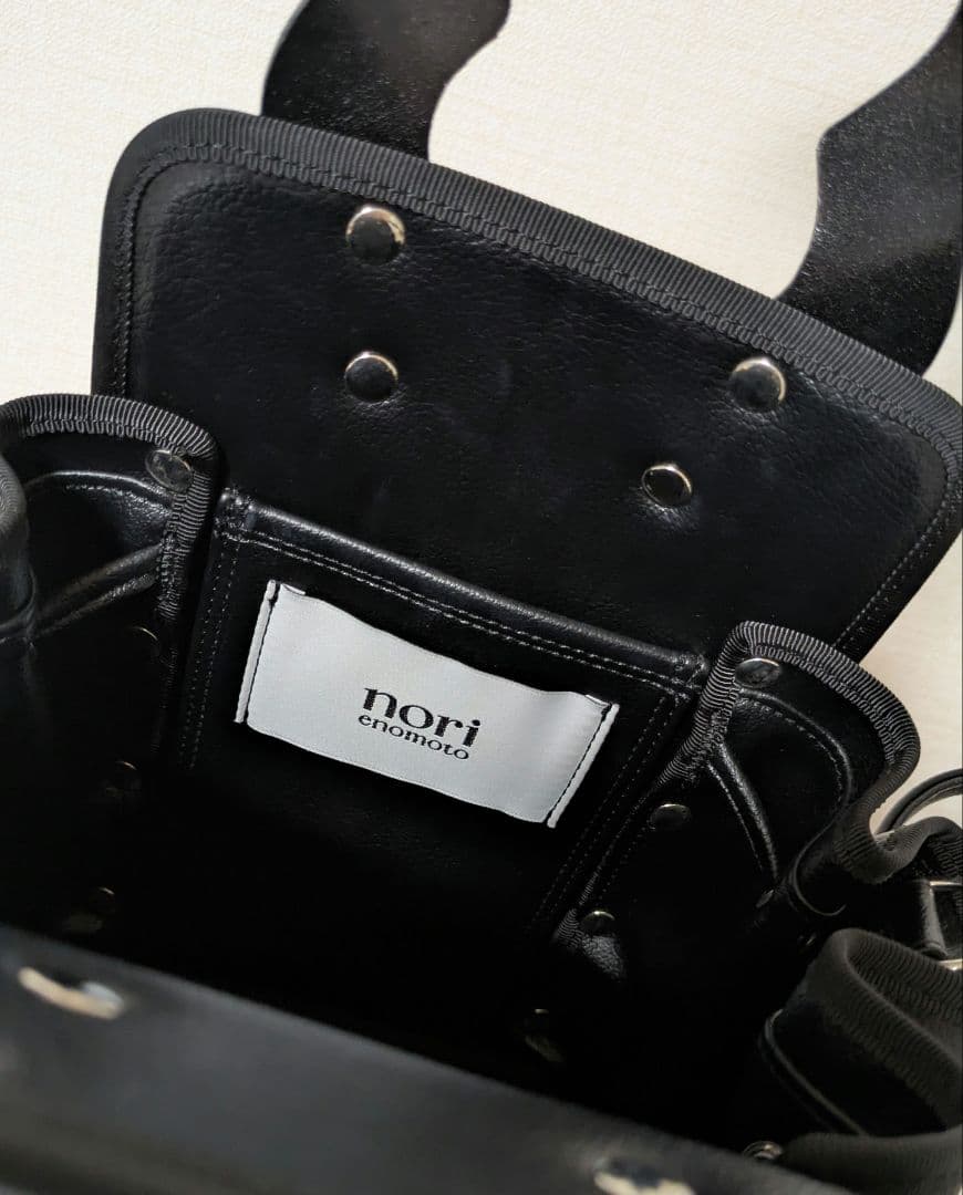 美品【nori enomoto ノリエノモト】lundi nuit/ black