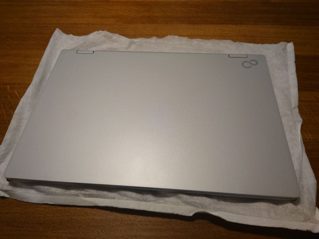 FMV LIFEBOOK WU3/J3 ほぼ未使用