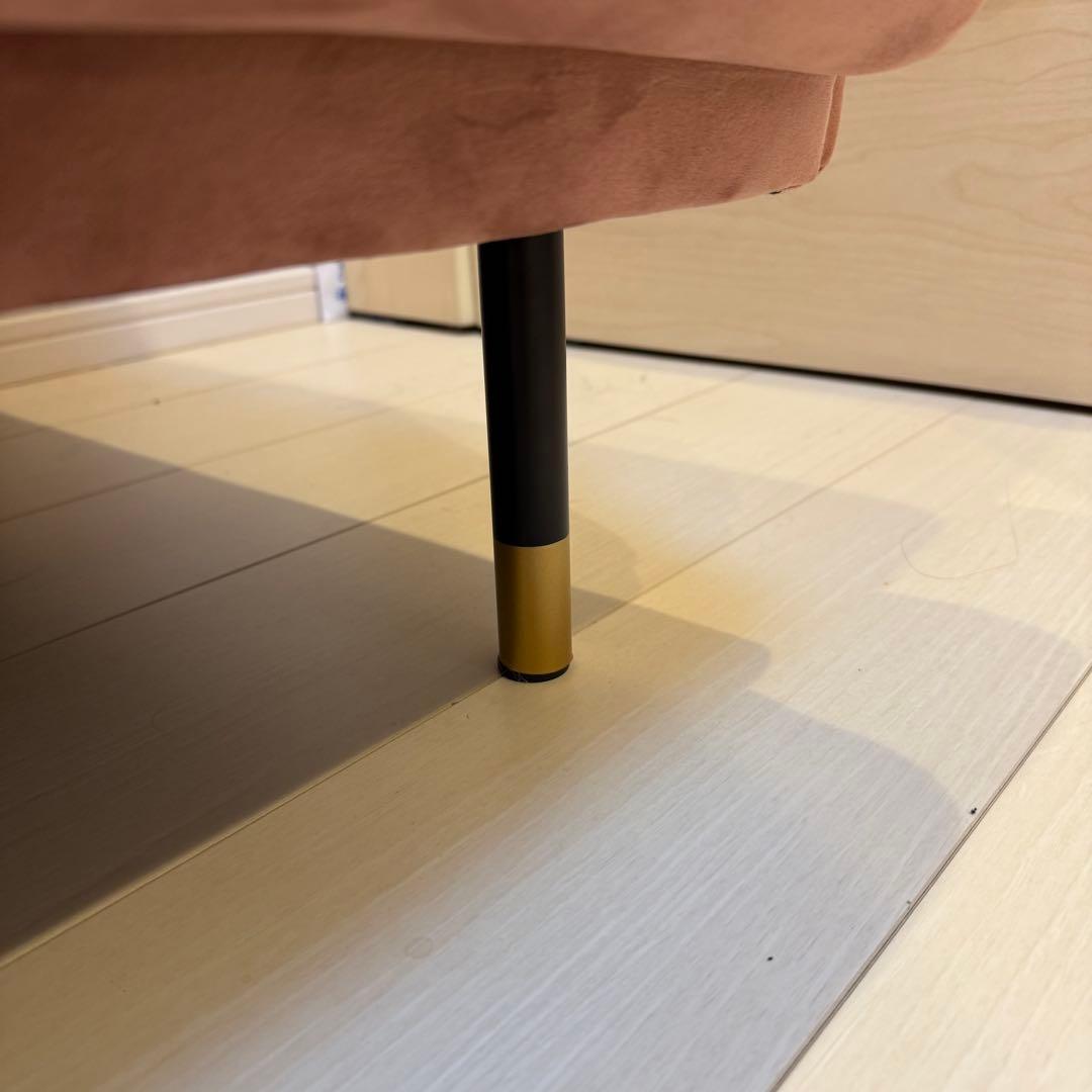 【今週発送のみ】ピンクベロア　ソファ 2人掛け