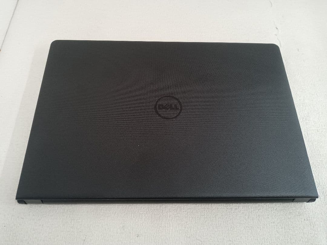 † Dell Inspiron 15 3567 8GB ストレージ無