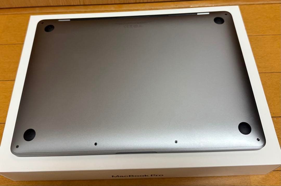 未使用近いMacBookPro M2-16-512 Office 2024付き