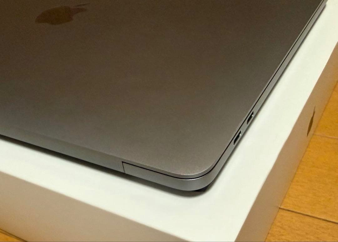 未使用近いMacBookPro M2-16-512 Office 2024付き