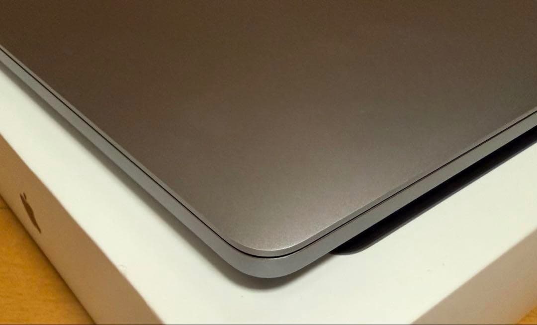 未使用近いMacBookPro M2-16-512 Office 2024付き