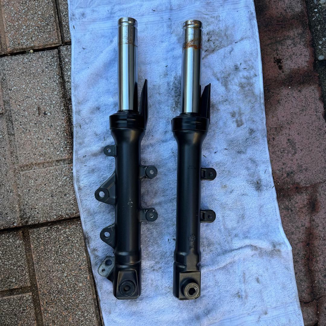 ヤマハ シグナス グリファス 純正フロントフォーク左右 予備 修理 カスタム