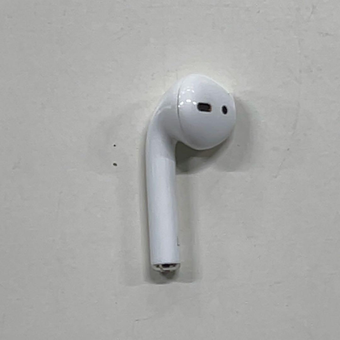 Apple AirPods 第2世代 充電ケース付き 純正 ワイヤレスイヤホン