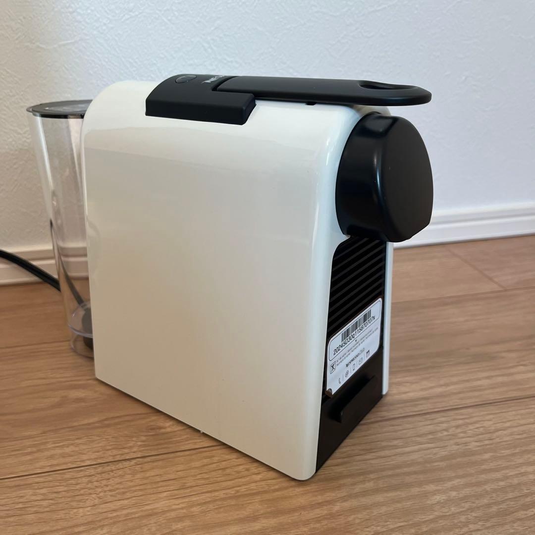 【新品】Nespresso Mini D30 ネスプレッソ エッセンサ ミニ