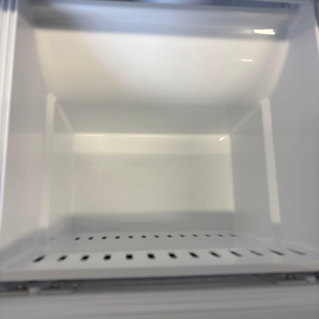 100　パナソニック　冷蔵庫　一人暮らし　黒　右開き　23年製　送料無料　安い‼️