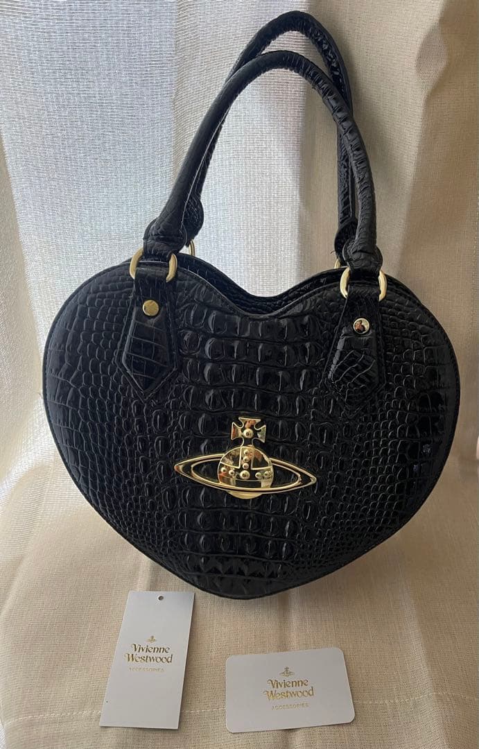 Vivienne Westwood ハート型ハンドバッグ　2wayショルダー美品