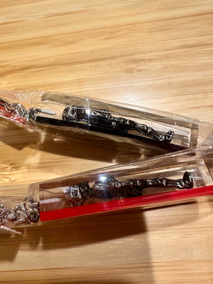 シュプリーム キーホルダー新品未開封