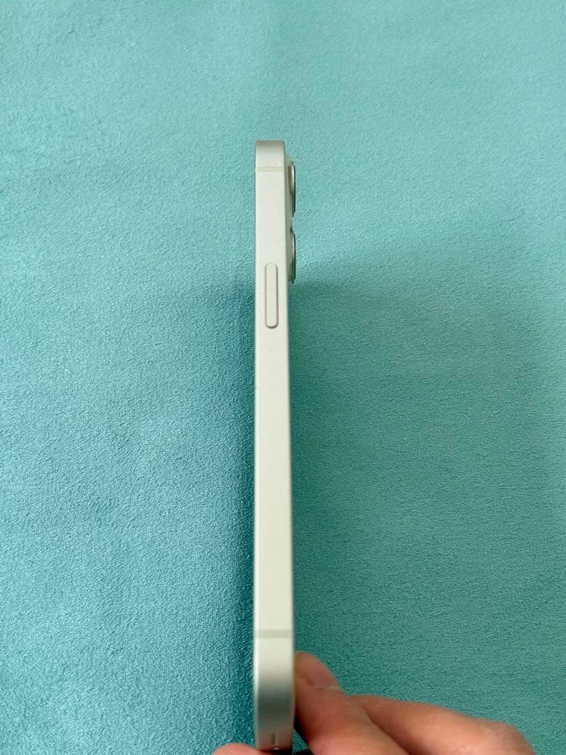 iPhone13 スマートフォン本体 ホワイト