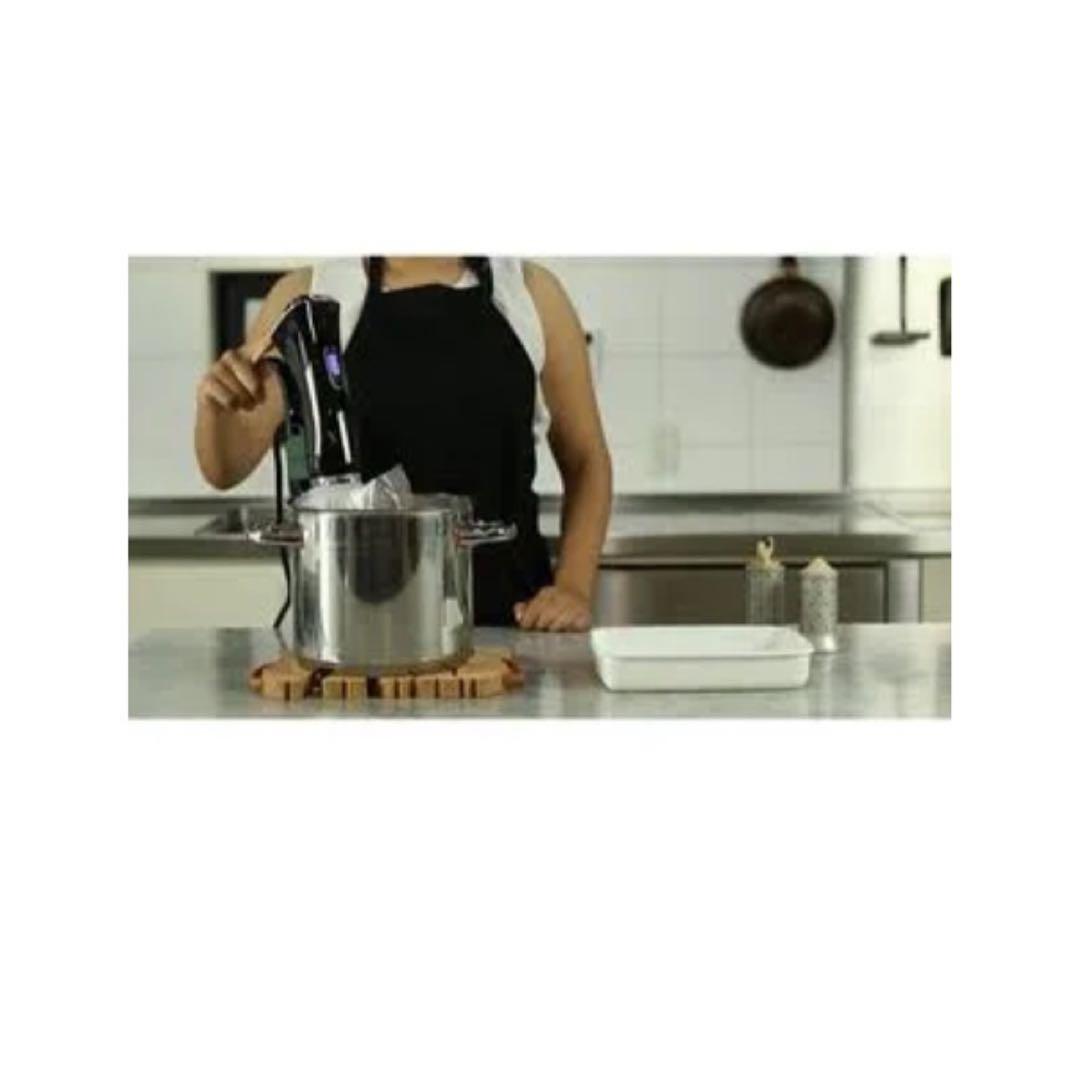 ★ 未開封GLU-INM01 真空低温調理器 GLUDIA ブラック