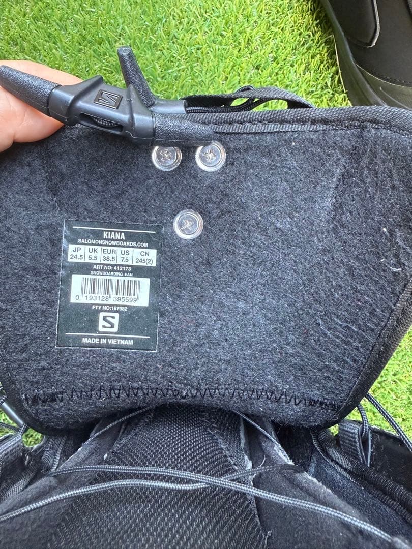 SALOMON kiana キアナ スノーボードブーツ　24.5cm