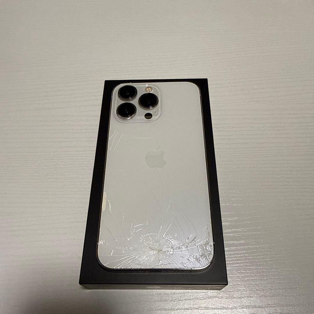iPhone 13 pro シルバー 256GB SIMフリー 本体