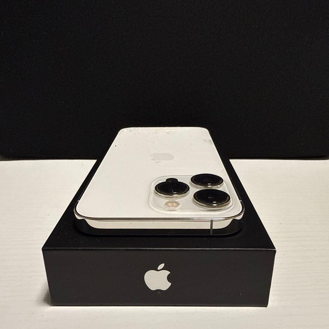 iPhone 13 pro シルバー 256GB SIMフリー 本体
