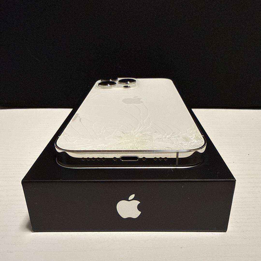 iPhone 13 pro シルバー 256GB SIMフリー 本体