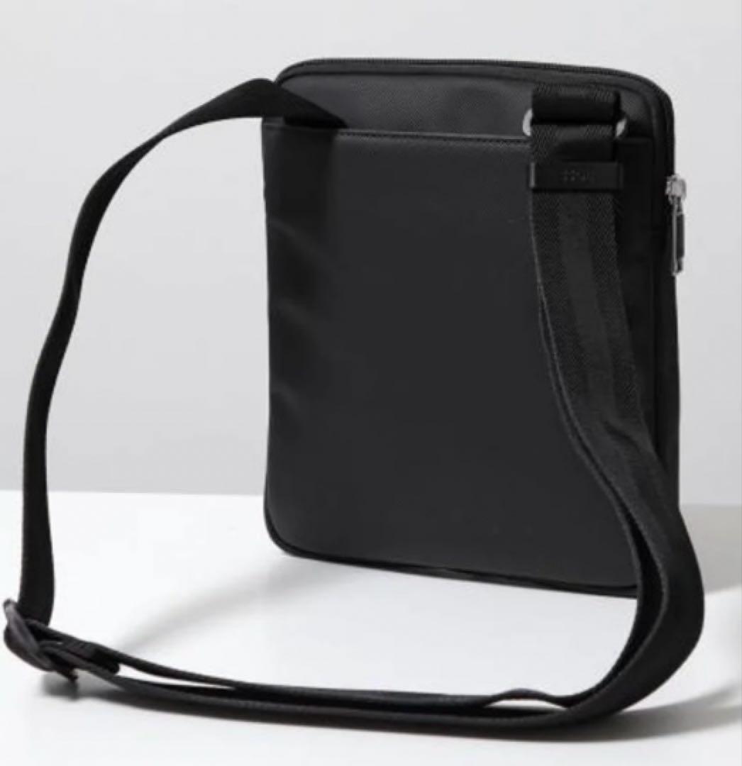 ２月１５日までの限定HUGO BOSS ショルダーバックブラック