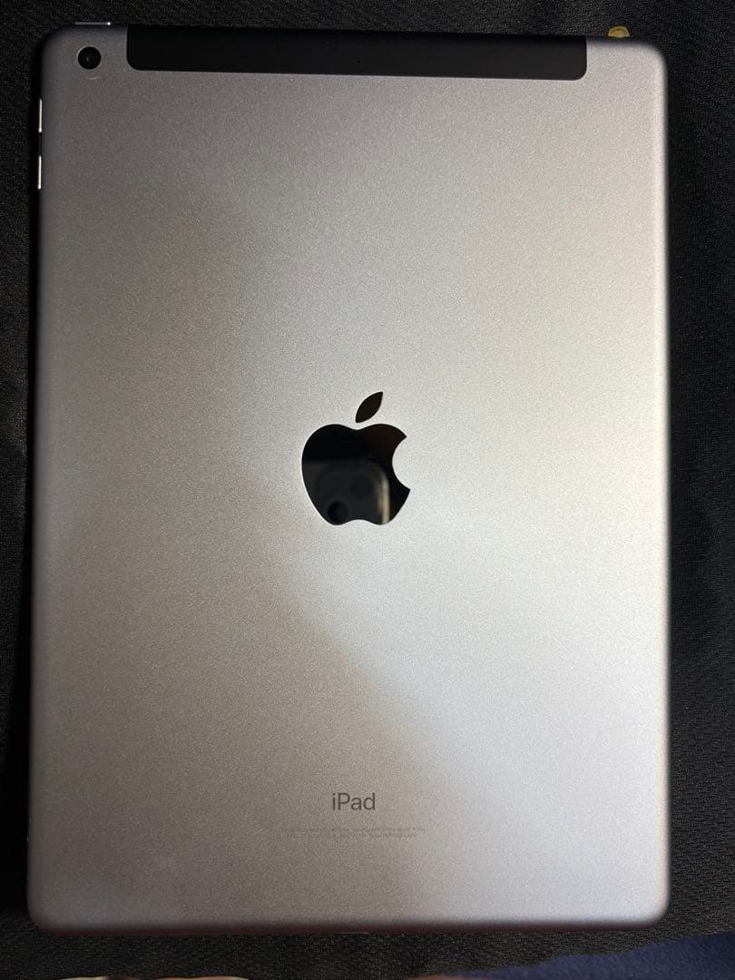 【超美品】iPad 第6世代 32G SIMフリー、Apple Pencil