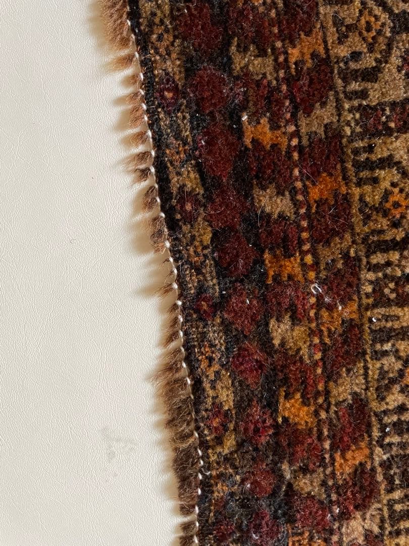 g*a様 ヴィンテージラグ　約135✖️92〜98