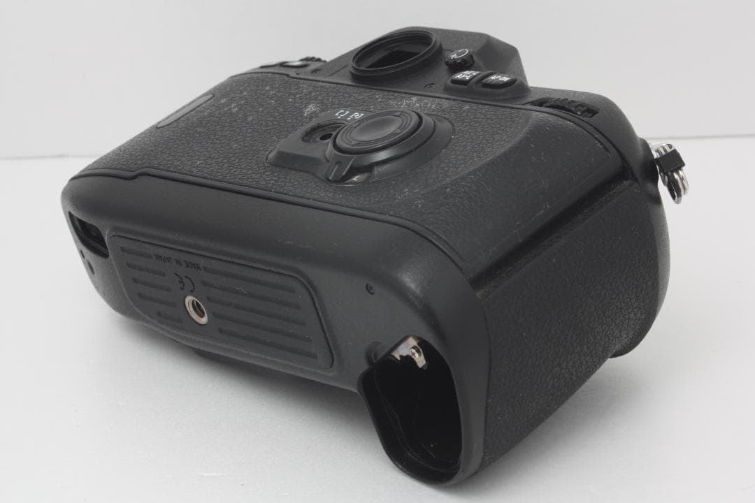 【ジャンク】ニコン Nikon F100 ボディ #250a