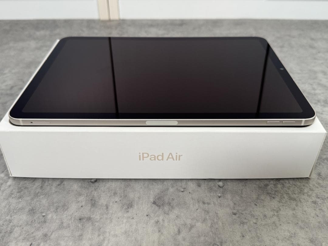 【美品】iPad Air (第5世代) Wi-fi ＋Cellular 64GB