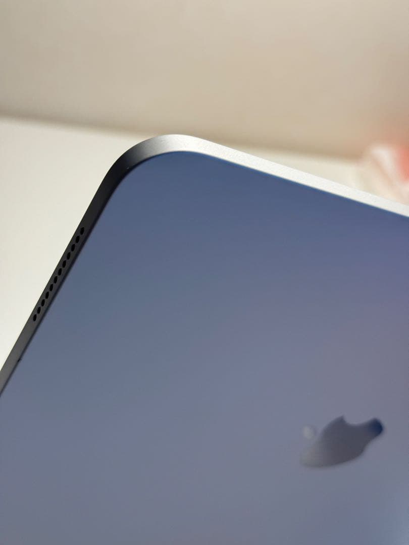 iPad Wi-Fiモデル 128GB - シルバー 本体 画面ひび割れあります