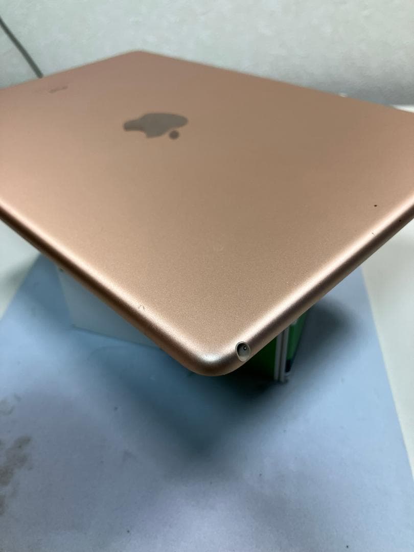 iPad air3 64GB ゴールド　WiFiモデル　中古品