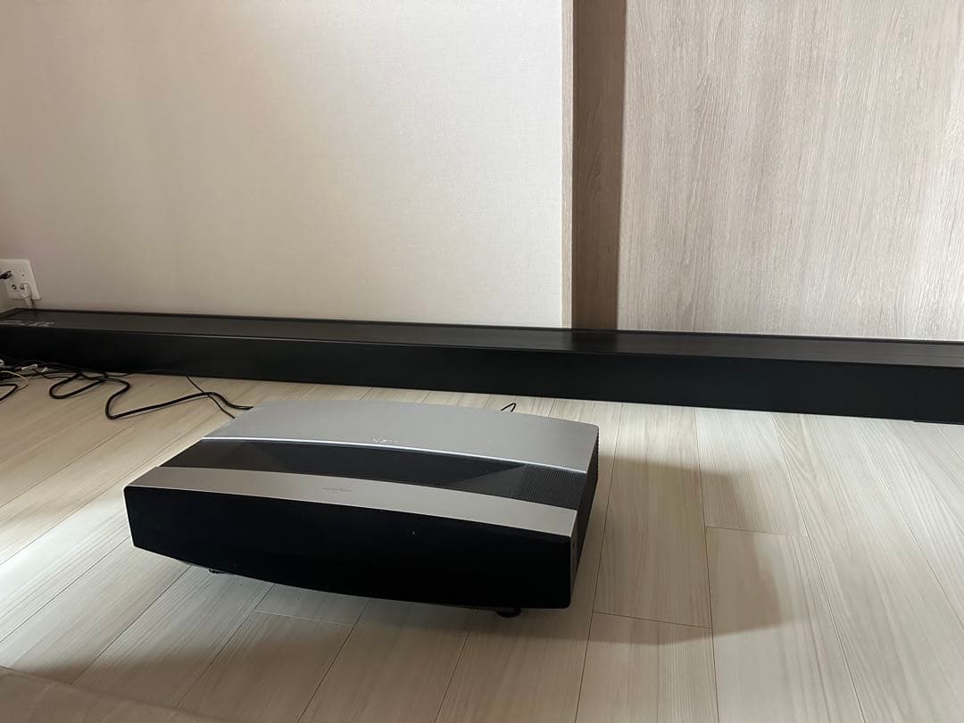 vividstorm 120インチ　定価30万　超短焦点用スクリーン