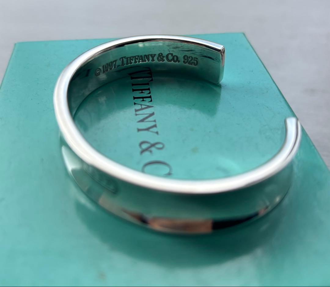 Tiffany ティファニー　ナローバングル