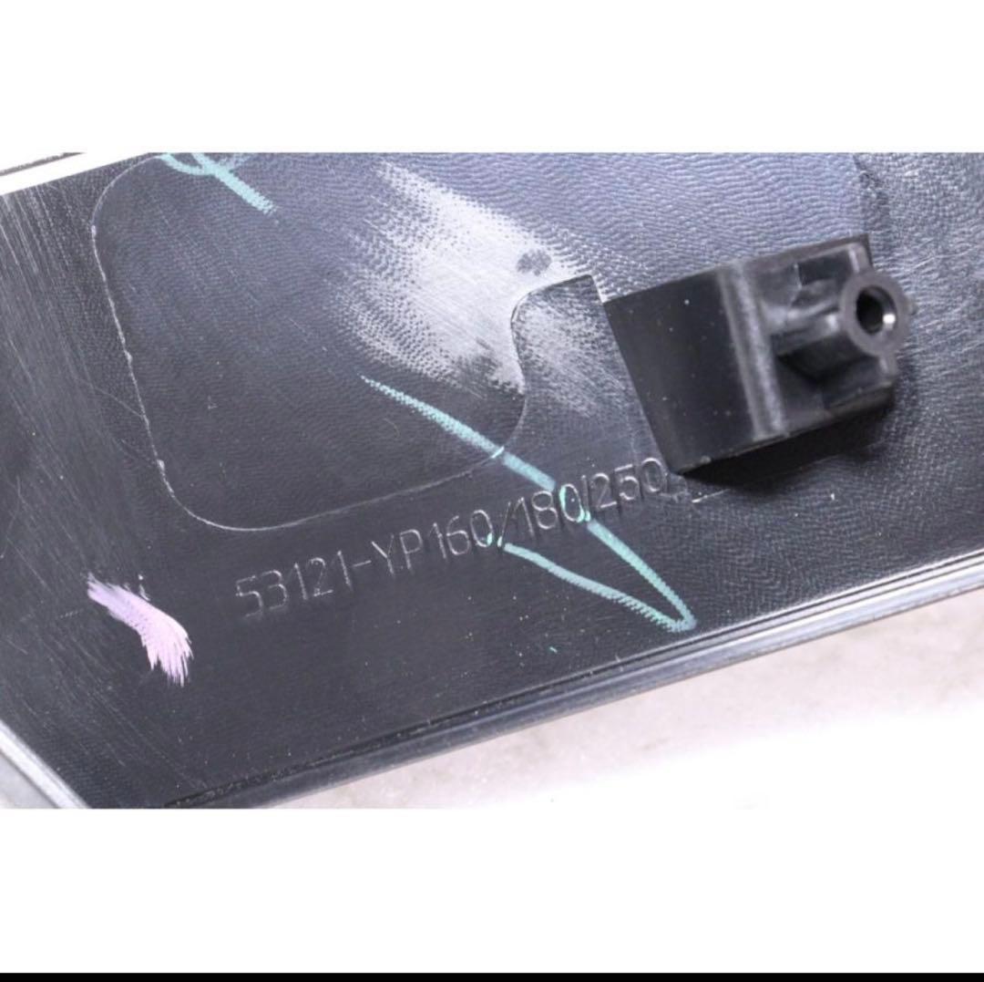 トヨタ ハイラックス GRスポーツ GUN125 フロント グリル モール 純正