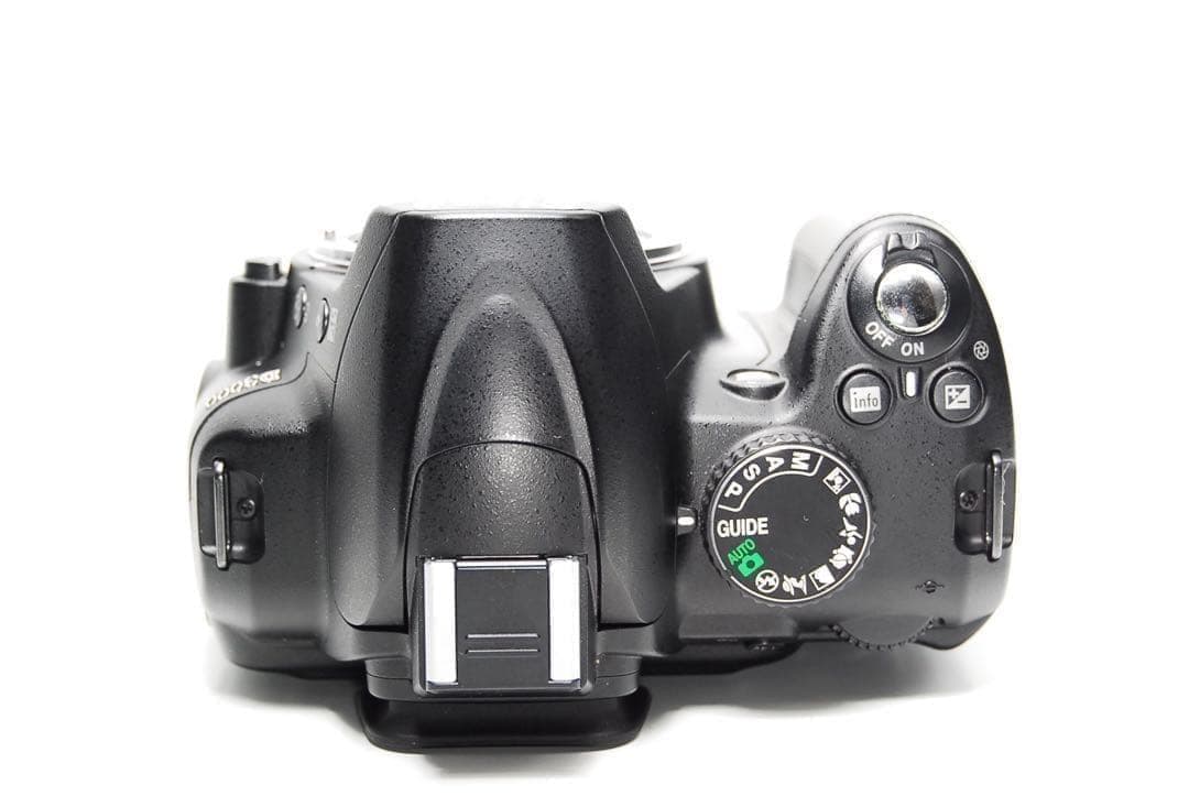 ⭐️コスパ重視⭐️Nikon D3000 デジタル一眼レフ　入門機としておすすめ