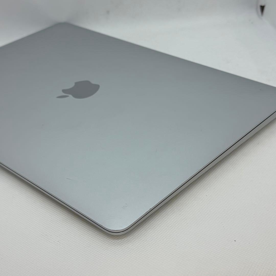 MacBook Air M1 (A2337) 8GB/256GB シルバー
