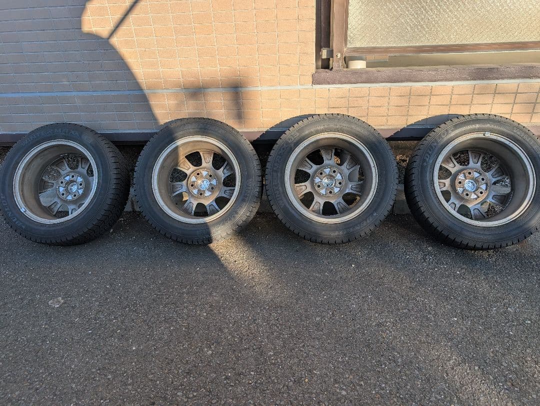 彩鯉！/60/16スタッドレスタイヤ1本②ナット付き