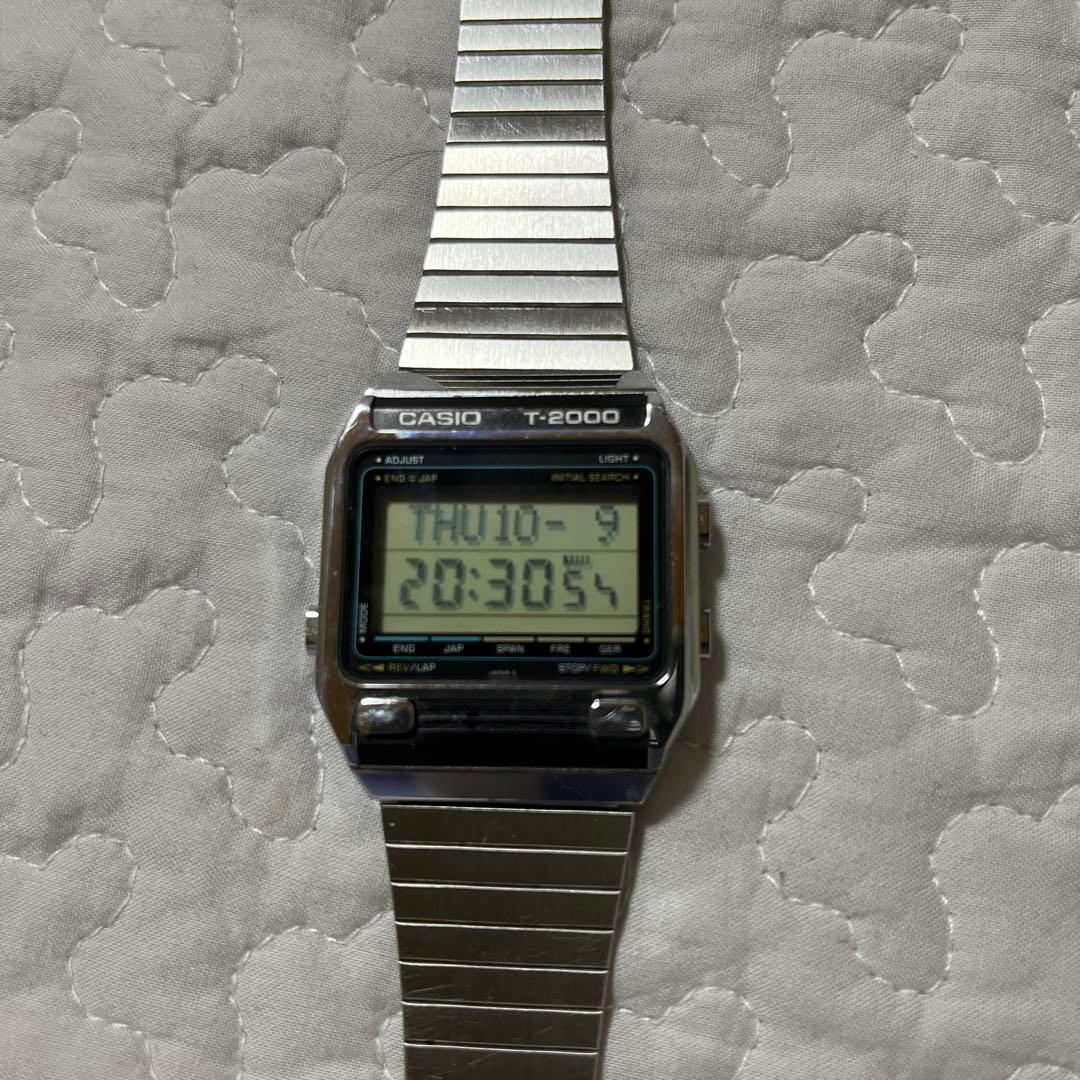 CASIO T-2000 デジタル腕時計