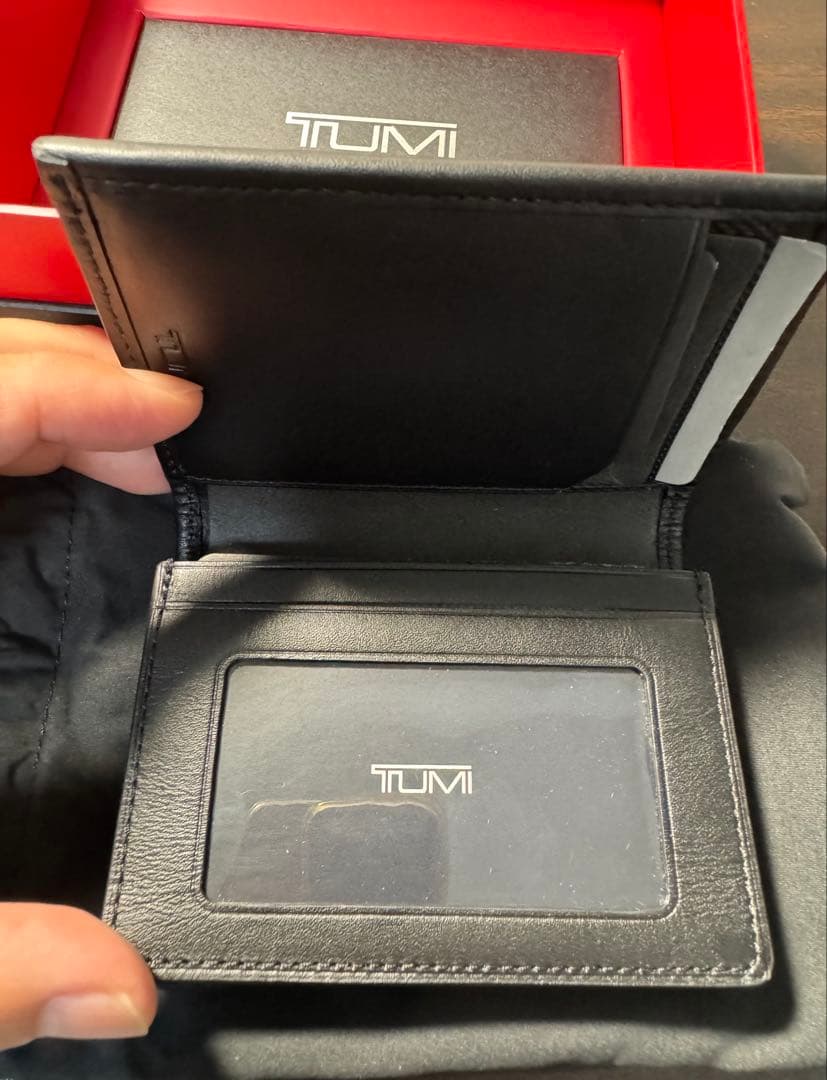 新品　TUMI 名刺入れ