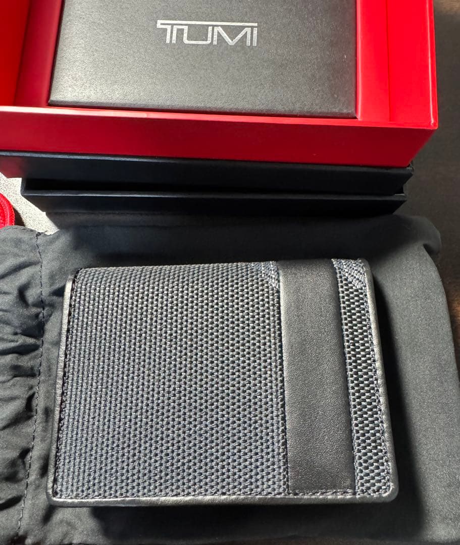 新品　TUMI 名刺入れ
