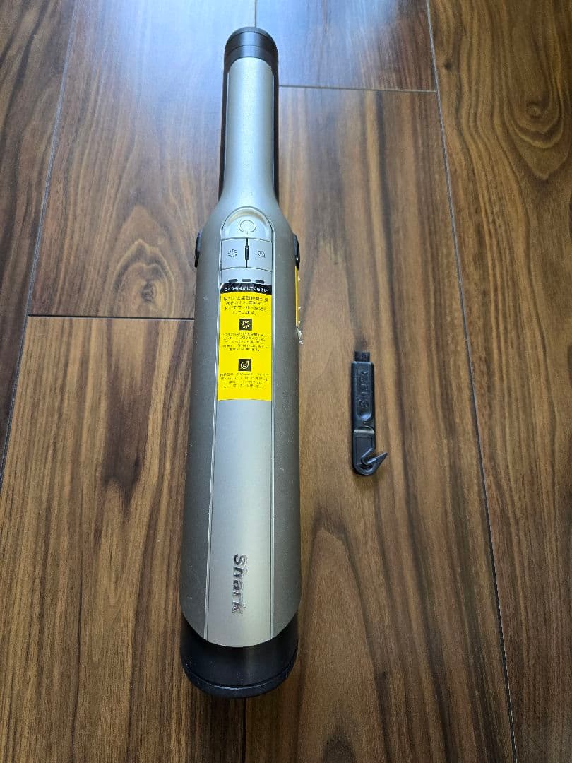 SHARK充電式ハンディクリーナー