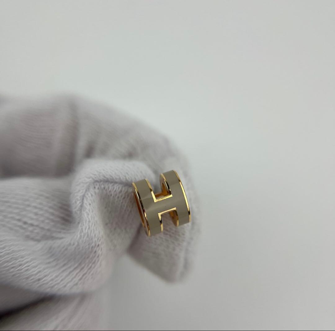 HERMES ミニポップピアス