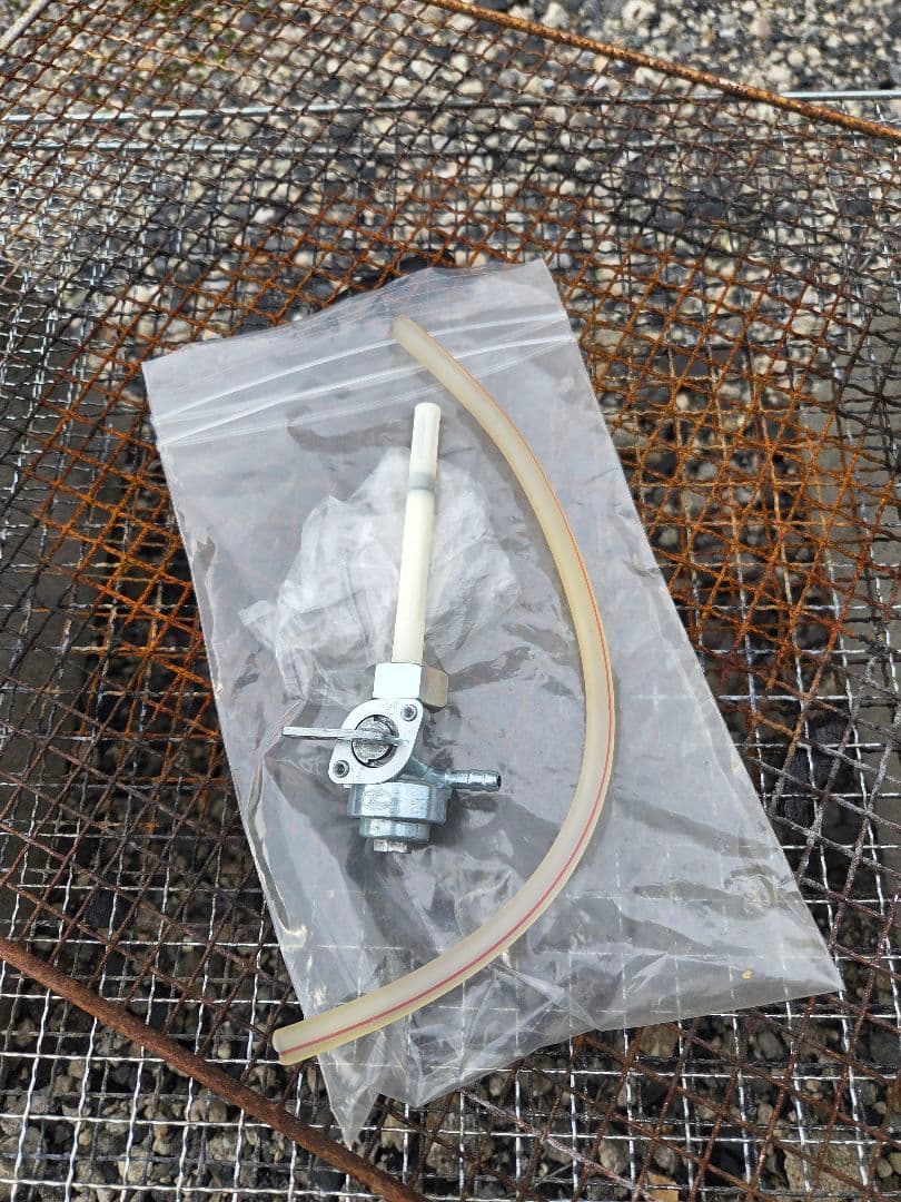 ★様取り置き(11月1日)cb250t 角タンク 美品 燃料コック付き