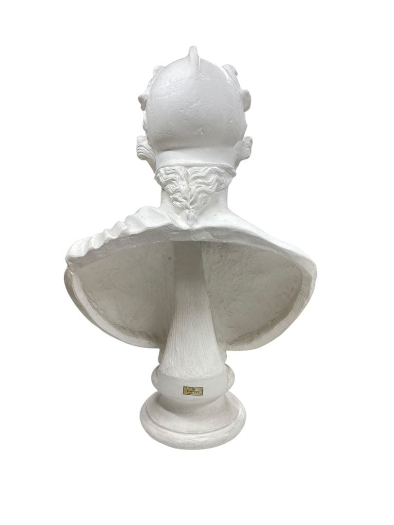 アマゾン胸像　石膏像