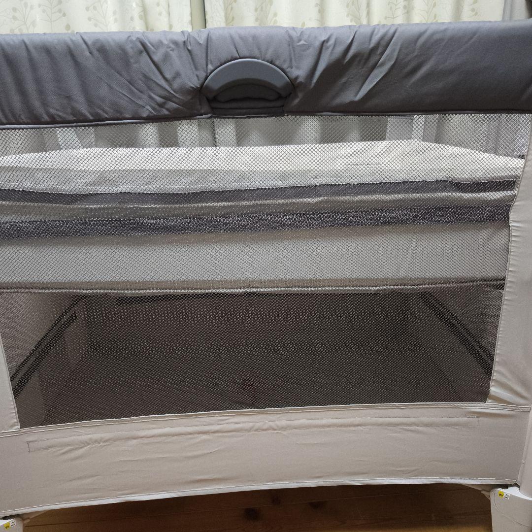 【美品】アップリカ ココネルエアーAB ベビーベッド グレーベアー