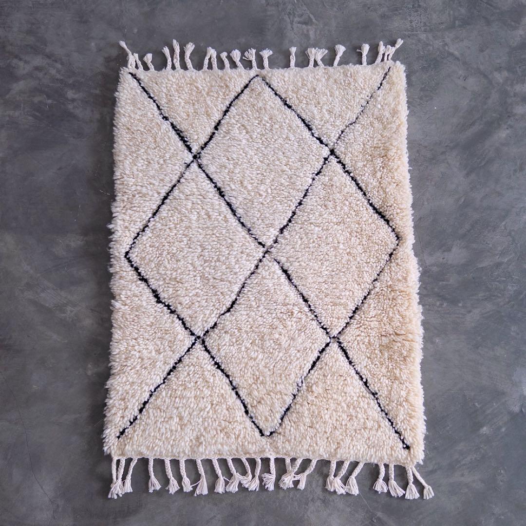 ベニワレン モロッコラグ 新品 玄関マット トライバルラグ