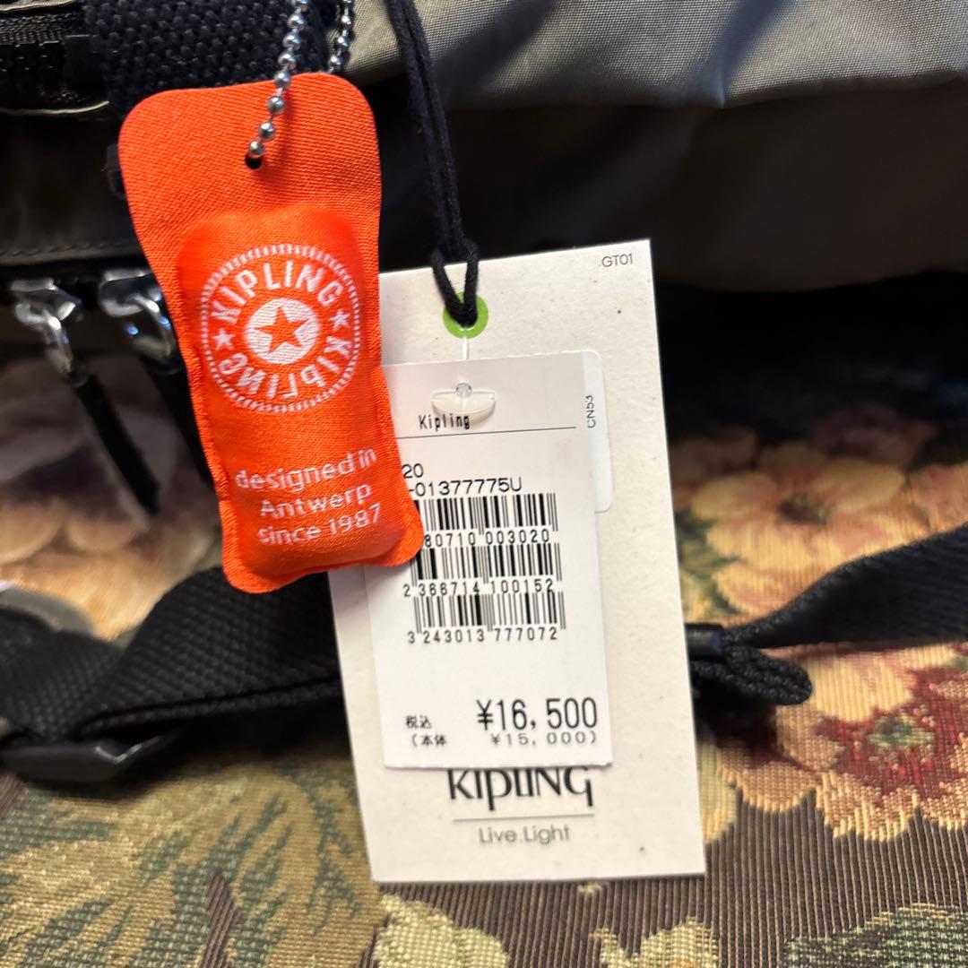 オリーブグリーン バックパック