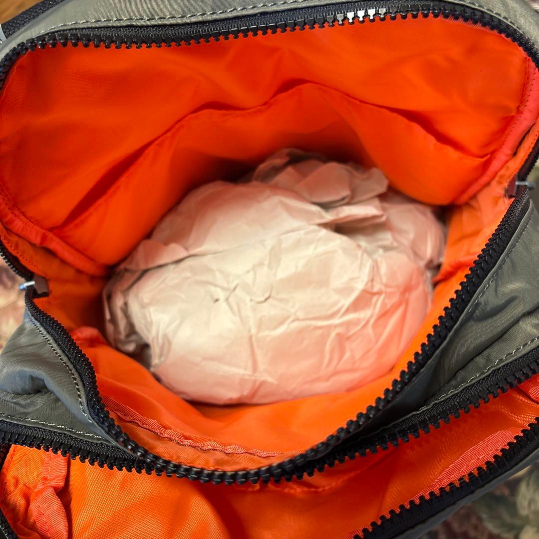 オリーブグリーン バックパック