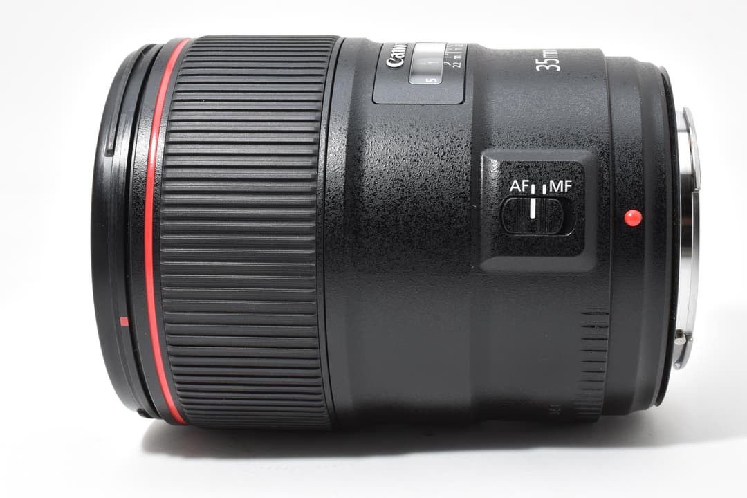 ■極上品■ キヤノンEF 35mm F1.4 L II USM #C715
