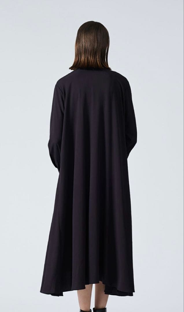 2025FW mizuiroind T/Rスタンドカラーフレアワンピース