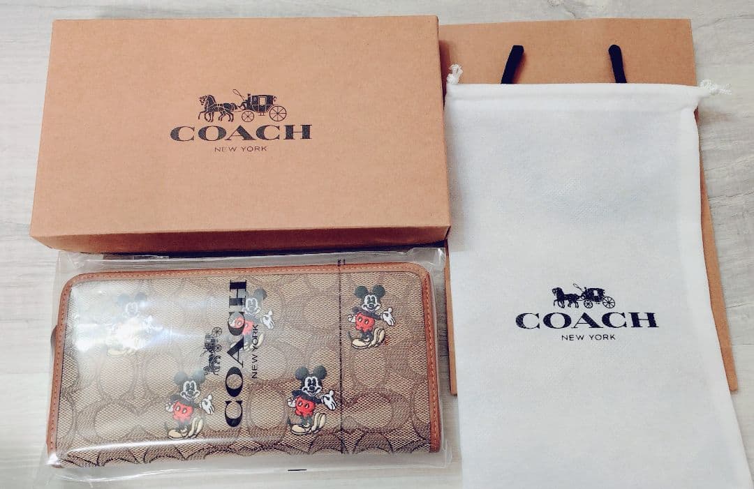 新品 COACH コーチ ラウンドファスナー 財布 ミッキーマウス シグネチャー