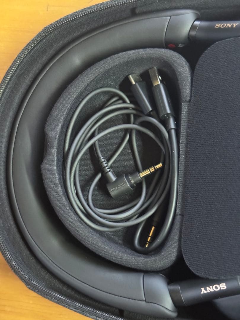 ヘッドホン SONY WH-1000XM5 BLACK