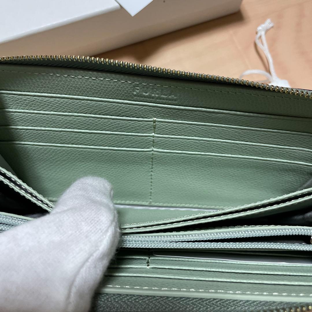 [新品未使用] FURLA カメリア XL ラウンドファスナー長財布