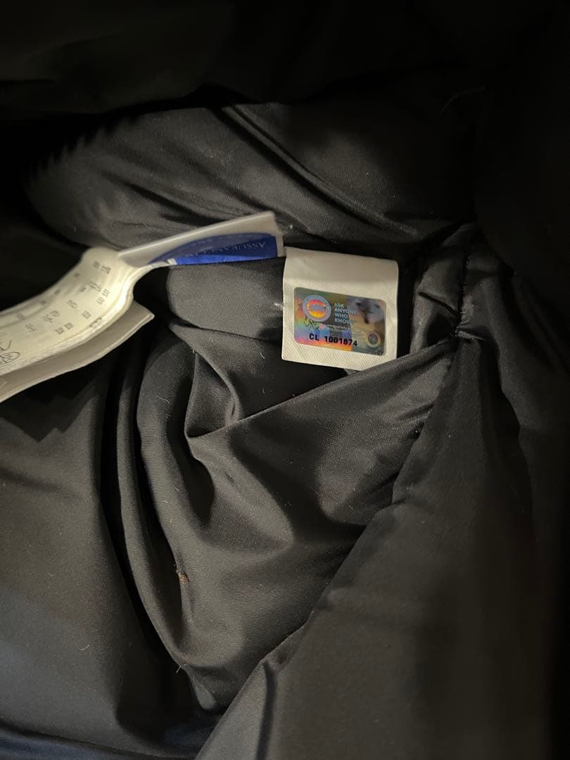 【当日または翌日発送】   カナダグース ダウンベスト　黒